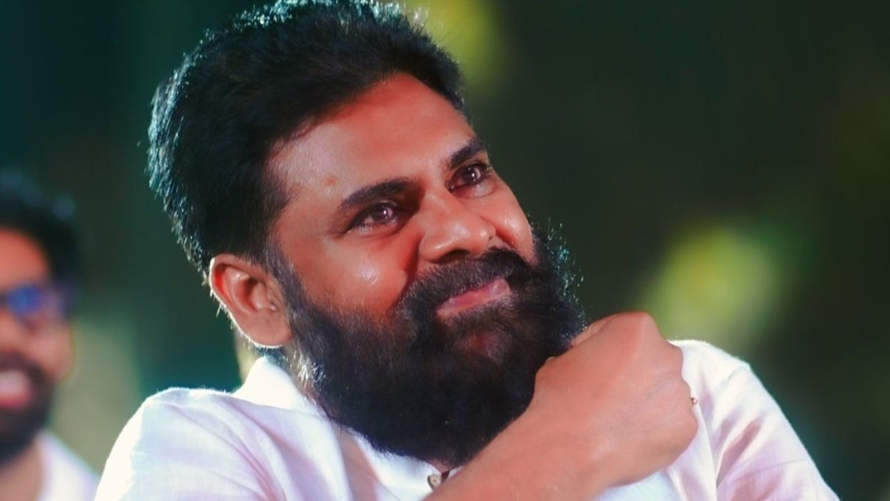 Pawan Kalyan: ‘గాడ్ ఫాదర్’ డైరెక్టర్‌తో పవన్ కళ్యాణ్.. అంతా ఉత్తిదే!