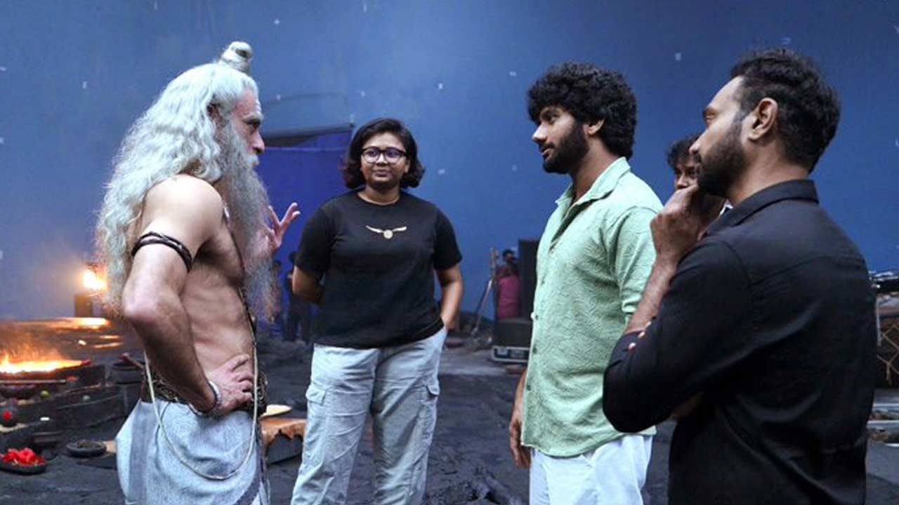 Akshaye Khanna: ప్రశాంత్ వర్మ ‘యూనివర్స్’లో ధురంధర్ విలన్..