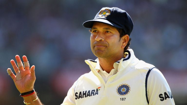 Sachin Tendulkar: సచిన్ రిటైర్మెంట్ వెనుక ఇంత కథ ఉందా.. డ్రెస్సింగ్ రూంలోనే ప్లాన్..?