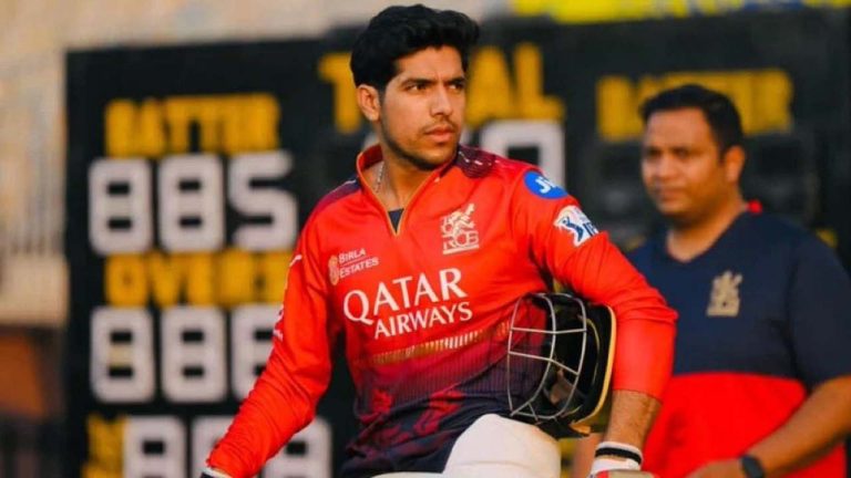 Swastik Chikara: ఐపీఎల్ 2026 అవకాశం మిస్ చేసిన RCB.. అయోధ్యలో స్వస్తిక్ చికారా 21 సిక్సర్ల సాయంతో 195*తో రివెంజ్..