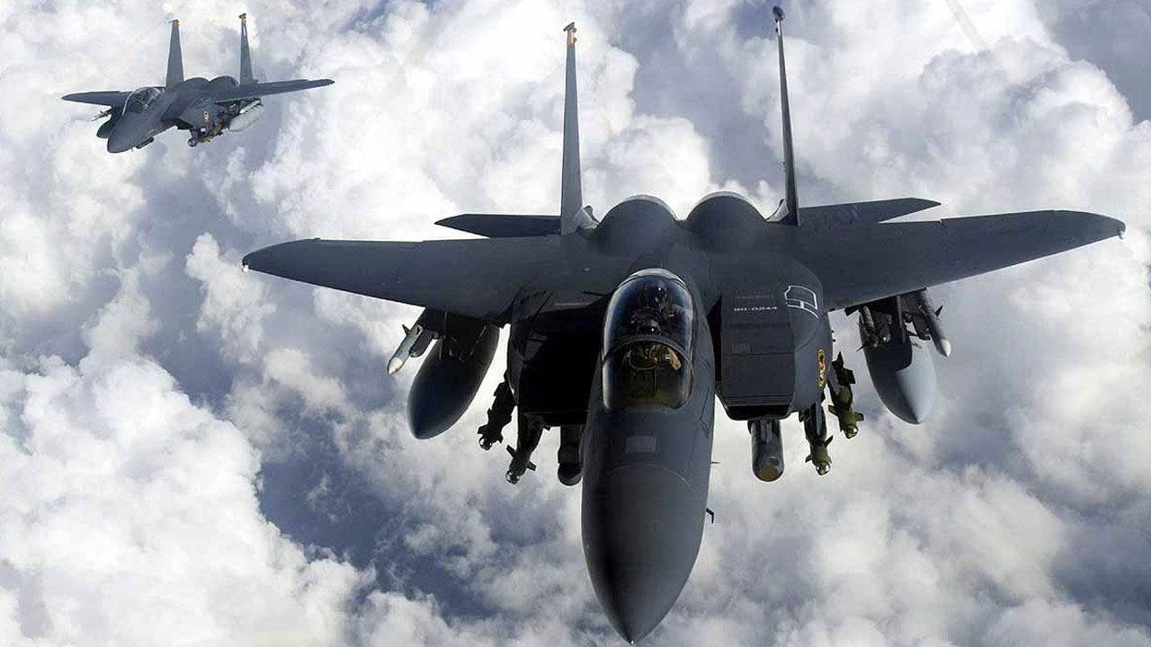 US-Iran War: ఇరాన్ యుద్ధంలో అమెరికాకు చావుదెబ్బ.. 16 యుద్ధ విమానాలు ధ్వంసం!