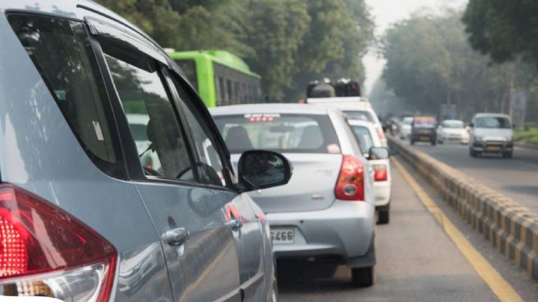 Vehicle Tax Cancelled: వాహనదారులకు శుభవార్త చెప్పిన తెలంగాణ ప్రభుత్వం.. 2 శాతం ట్యాక్స్ రద్దు..