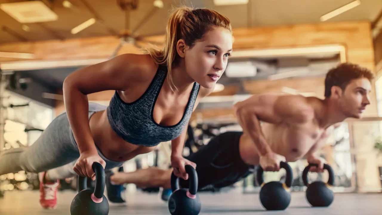 Gym Tips : జిమ్ మధ్యలో మానేస్తే మీ బాడీకి ఇదే జరుగుతుంది.! ఈ విషయాలు ఖచ్చితంగా తెలుసుకోండి.!