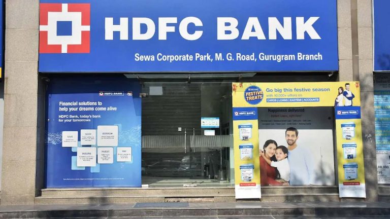 HDFC: కస్టమర్లకు బిగ్ షాక్.. ఏప్రిల్ 1 నుండి న్యూ రూల్స్.. లాకర్లు, ATM, UPI రూల్స్ లో మార్పులు..