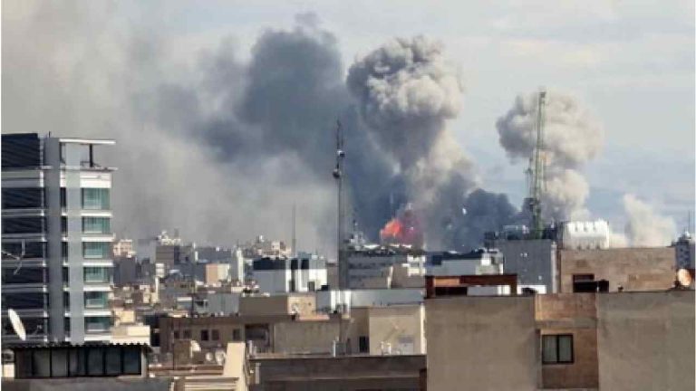 Israel-Iran War: యూఎస్-ఇజ్రాయిల్ భీకర దాడులు.. ఇరాన్‌లో 787 మంది మృతి..