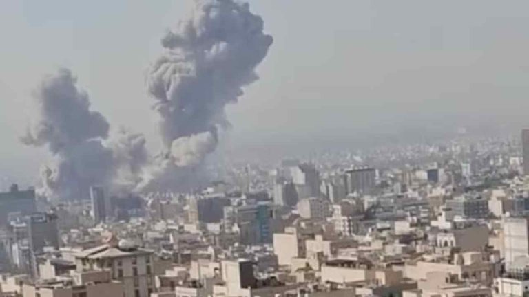 Israel-Iran War: ఇరాన్‌పై ఇజ్రాయిల్ భీకర దాడులు,  టెహ్రాన్‌పై బాంబుల వర్షం..