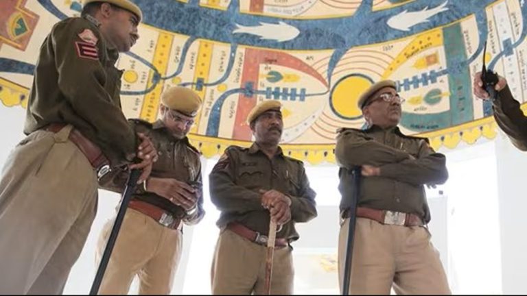 Man cuts off mother-in-law’s nose: అత్త ముక్కు కోసేసిన అల్లుడు.. ఆ భాగాన్ని చేతిలో పట్టుకొని పరార్..