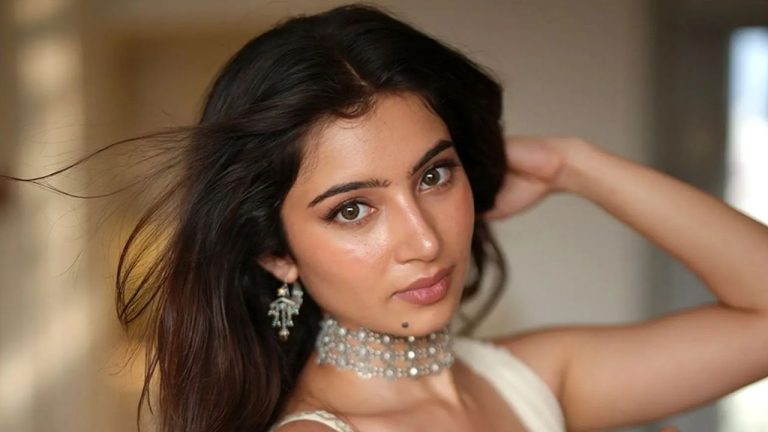 Sara Arjun: లైలా మజ్ను సీక్వెల్‌లో హీరోయిన్‌గా ‘ధురంధర్’ భామ..