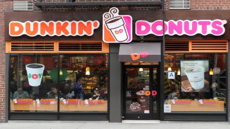 Dunkin: భారత్ మార్కెట్‌కు గుడ్ బై చెప్పిన ప్రముఖ కాఫీ స్టోర్ దిగ్గజం.. కారణం ఇదే..