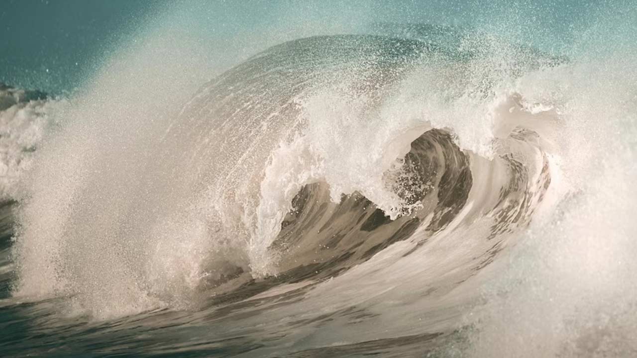 japan earthquake tsunami alert magnitude 7 5