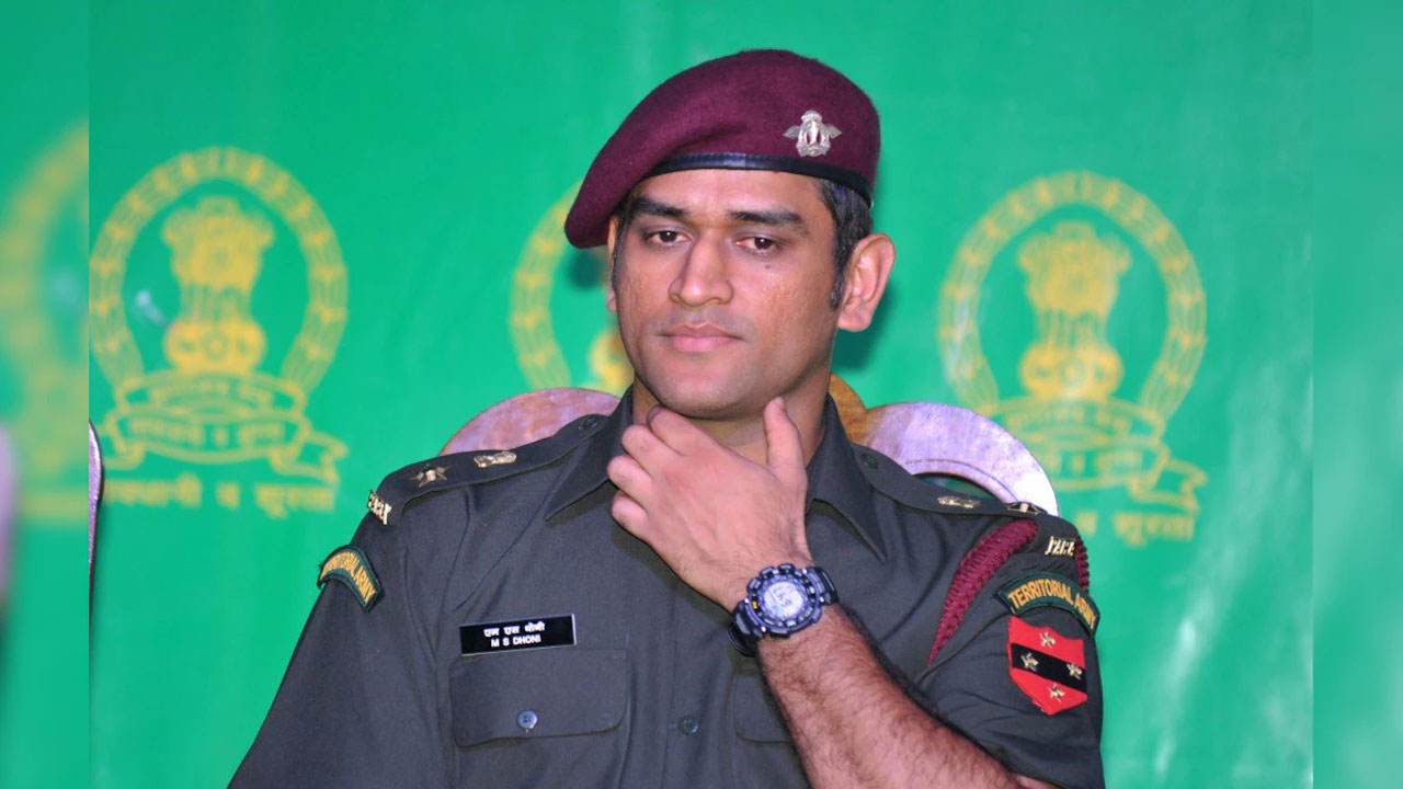 ms dhoni army honor rank retired general vinod bhatia reveals interesting story