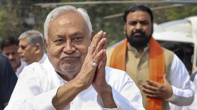 Nitish Kumar: రాజ్యసభ సభ్యుడిగా రేపే నితీష్ ప్రమాణ స్వీకారం.. బీహార్ కొత్త సీఎం ఎవరంటే!