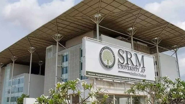 SRM University Harassment Case: ఎస్ఆర్‌ఎం వర్సిటీలో లైంగిక వేధింపుల కలకలం.. మహిళా అసిస్టెంట్‌ ప్రొఫెసర్‌ ఫిర్యాదుతో..