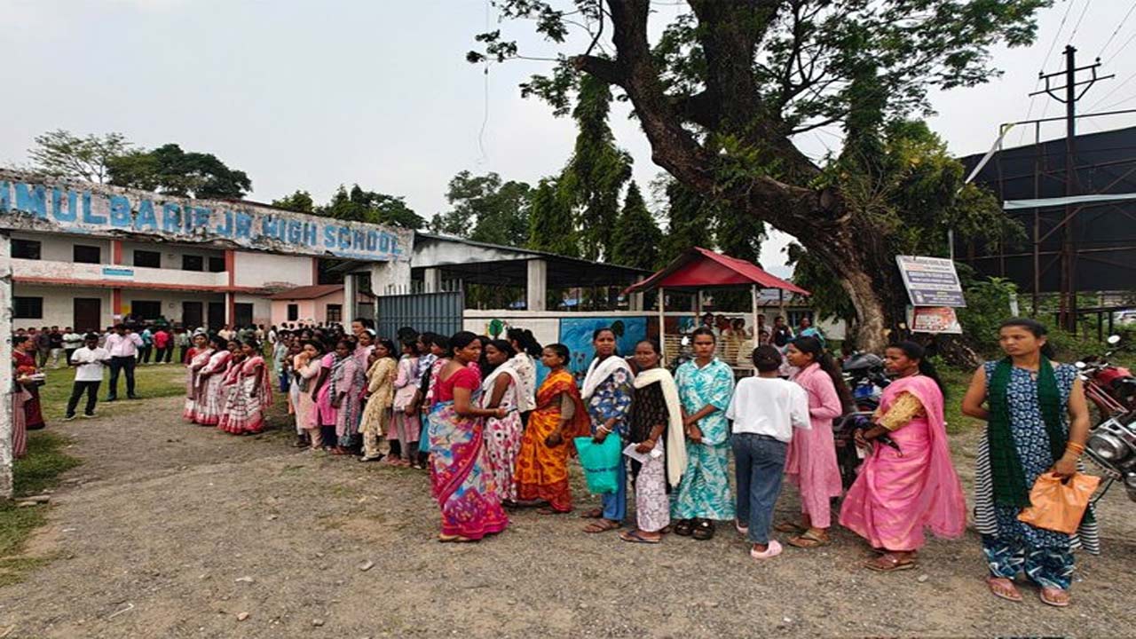 Assembly Elections: తమిళనాడు, బెంగాల్‌లో పోటాపోటీగా పోలింగ్.. ఉ.11 గంటలకు భారీగా ఓటింగ్