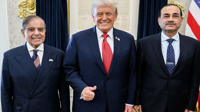 Trump: అసిమ్ మునీర్, షరీఫ్‌పై ప్రశంసలు.. పాకిస్థాన్ వెళ్తానన్న ట్రంప్