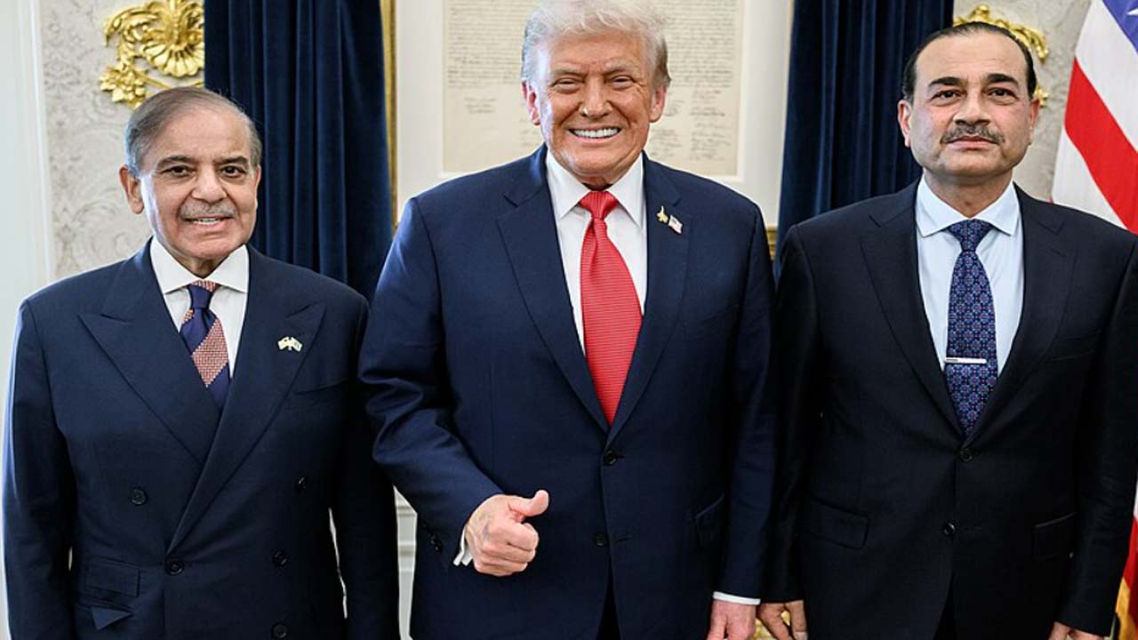 Trump: అసిమ్ మునీర్, షరీఫ్‌పై ప్రశంసలు.. పాకిస్థాన్ వెళ్తానన్న ట్రంప్