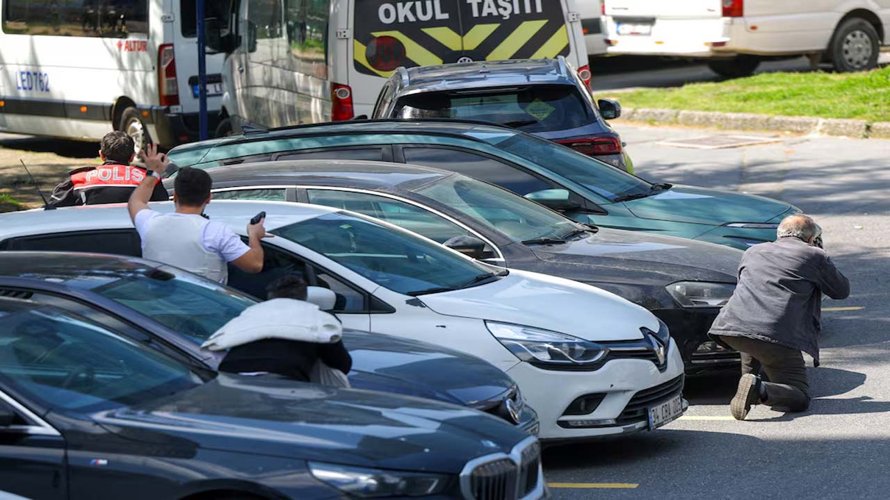 turkey istanbul israel consulate shooting attack gunmen killed police injured