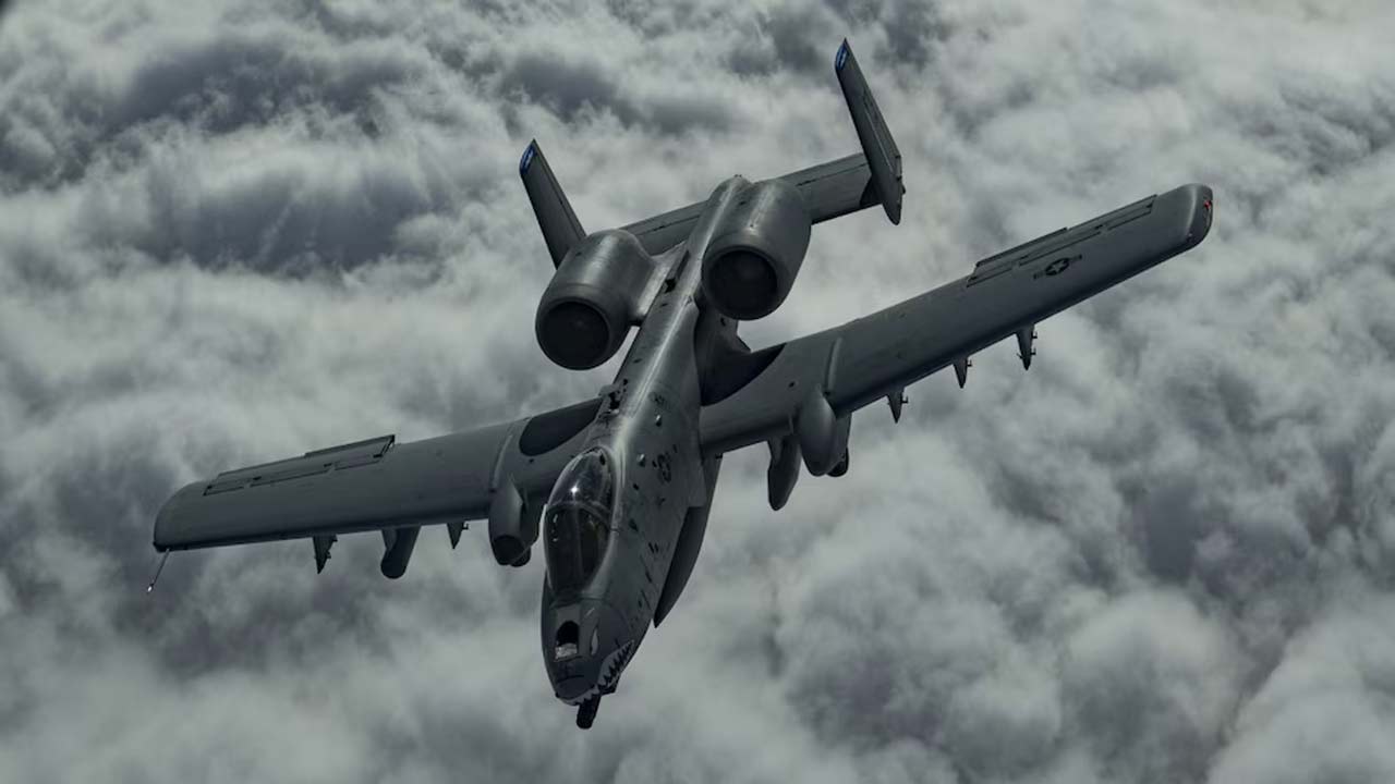 iran us war a10 crash strait of hormuz f15e jet shot down middle east tensions