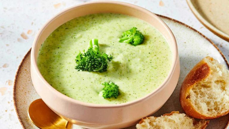 Broccoli Soup Recipe : హెల్తీ అండ్ టేస్టీ.. ఇంట్లోనే క్రీమీ బ్రోకలీ సూప్.! కేవలం 20 నిమిషాల్లో రెడీ..!