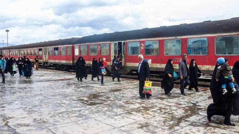 Israel: భారీ దాడులకు సిద్ధమైన ఇజ్రాయిల్.. ట్రైన్ నెట్‌వర్క్ టార్గెట్‌గా అటాక్స్..