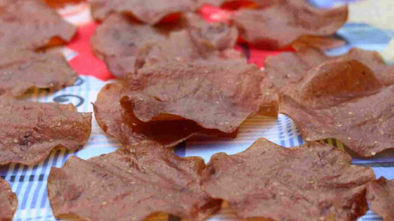 Ragi Papad Recipe: ఆరోగ్యానికి ఆరోగ్యం.. రుచికి రుచి.. “రాగి పాపడాలు” ఈజీగా తయారు చేసుకోండిలా..