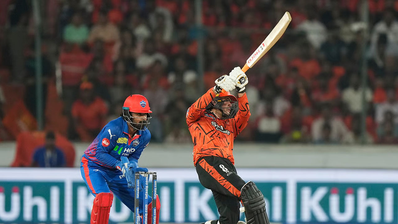 SRH vs DC: కాటేరమ్మ కొడుకు అభిషేక్ శర్మ ఊచకోత.. ఢిల్లీ ముందు కొండంత లక్ష్యం..