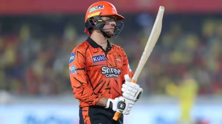 Abhishek Sharma: ఒత్తిడిని తట్టుకోలేకపోతున్న అభిషేక్ శర్మ.. కీలక మ్యాచ్‌ల్లో చేతులెత్తేస్తున్న కాటేరమ్మ కొడుకు!