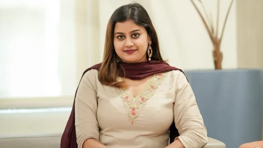 Ansiba Hassan,