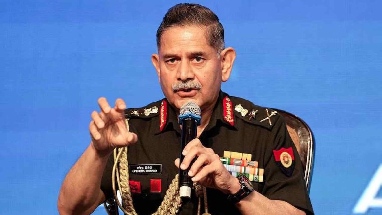 Army Chief: ‘‘భూమిపై ఉంటారా.? చరిత్రలో కలుస్తారా.?’’ పాకిస్తాన్‌కు ఆర్మీ చీఫ్ వార్నింగ్..