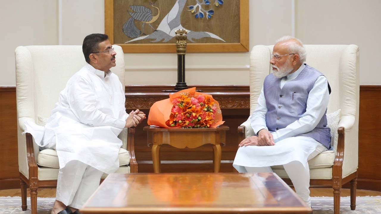 Modi-Suvendu: మోడీతో బెంగాల్ సీఎం భేటీ.. 45 నిమిషాలు సాగిన సమావేశం