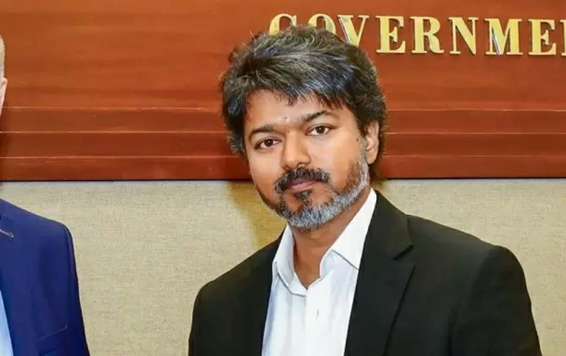 Tamil Nadu: అన్నాడీఎంకేకు బిగ్ షాక్.. ముగ్గురు ఎమ్మెల్యేలు టీవీకేలో చేరిక