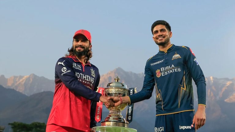 RCB vs GT Final: గుజరాత్ బ్యాటింగ్.. బెంగళూరు బౌలింగ్.. గుజరాత్ టీంలో కీలక మార్పులు..