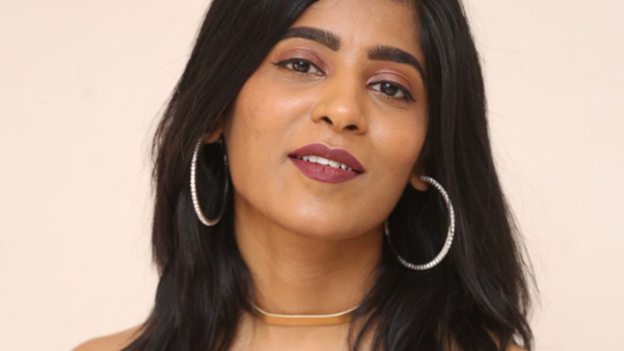 Gayatri Gupta:“హగ్గులు లేకపోతే నిద్ర పట్టదు”.. గాయత్రీ గుప్తా ఓపెన్ కామెంట్స్!