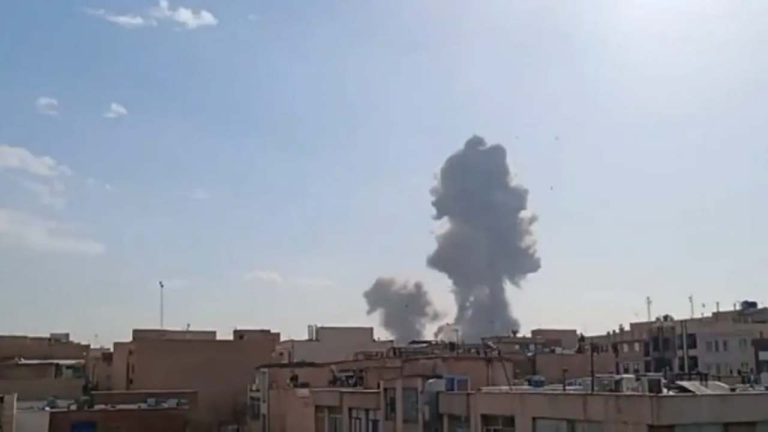 Iran: ఇరాన్‌లో ఘోరం.. ఆయుధ మిషన్ పేలి 14 మంది సైనికులు మృతి