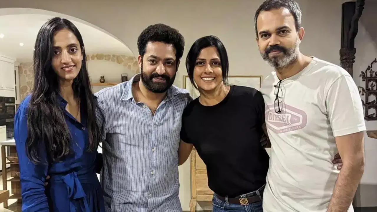 Likhitha Reddy: ప్రశాంత్ నీల్ భార్య కూడా ఎన్టీఆర్ ఫ్యానేనా? థియేటర్ లో ఆ రచ్చ చూస్తే మైండ్ బ్లాక్ అవ్వాల్సిందే!