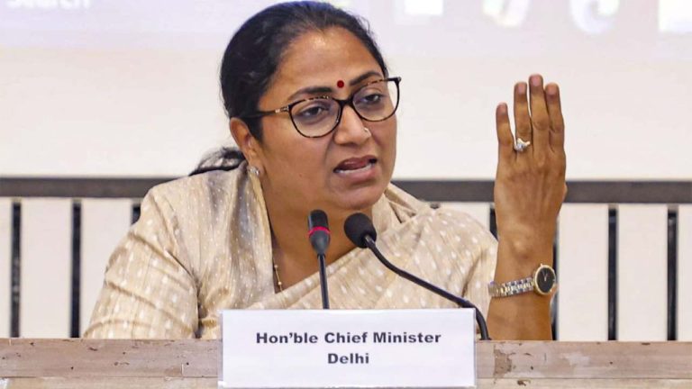 Delhi: 2 రోజులు వర్క్ ఫ్రమ్ హోమ్.. విదేశీ టూర్లు రద్దు.. పొదుపు మంత్రం ప్రకటించిన ఢిల్లీ సర్కార్