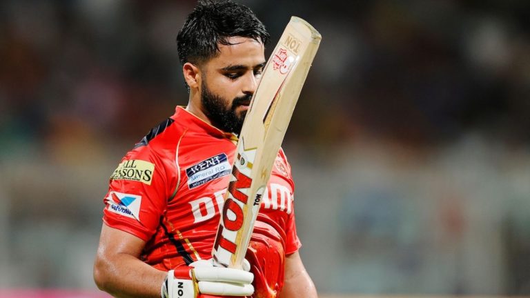 Prabhsimran Singh: టెన్షన్ వద్దు, ప్లేఆఫ్స్‌కు చేరుతాం.. అభిమానులకు పంజాబ్ ప్లేయర్ భరోసా!