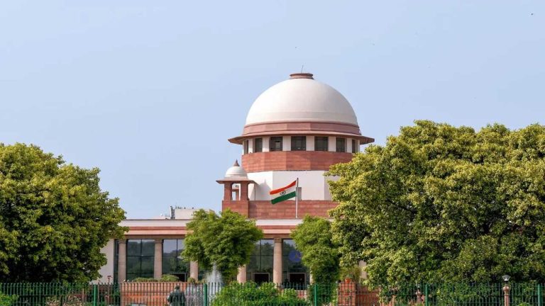 Supreme Court: వేధించడానికే పెళ్లిళ్లు చేసుకుంటారా? అబ్బాయిలకు సుప్రీంకోర్టు చీవాట్లు
