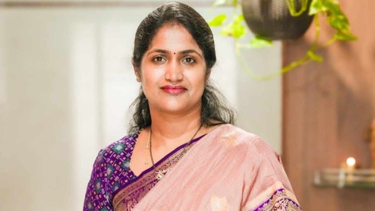 Aura Dental :  హైదరాబాద్‌లో ఆధునిక దంత వైద్యానికి కొత్త దిశ – డా. శివ నాగిని యలవర్తి