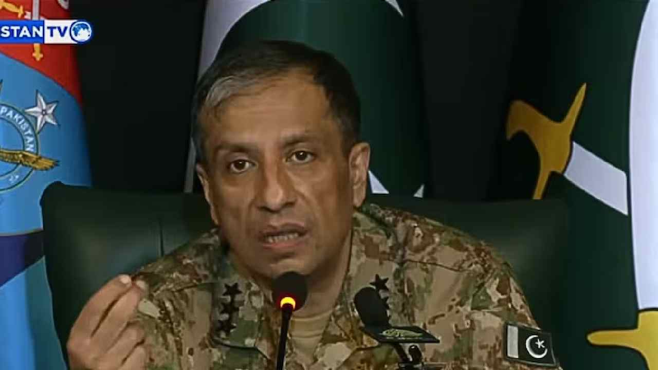 Pakistan: ‘‘భారత సైన్యం ఎందుకు ఇంగ్లీష్‌లో మాట్లాడుతుంది.?’’.. పాక్ ఆర్మీ ప్రశ్నపై ట్రోల్స్..