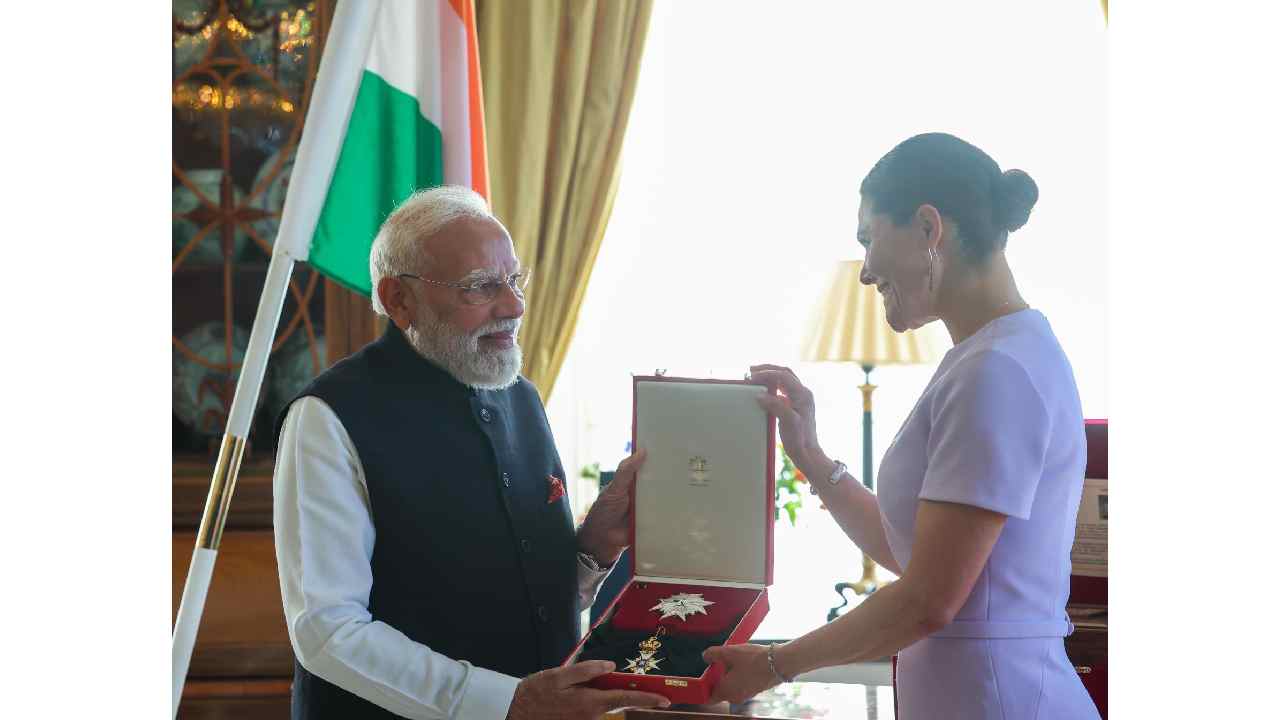 PM Narendra Modi: ప్రధాని మోదీకి స్వీడన్ అత్యున్నత గౌరవం.. ‘రాయల్ ఆర్డర్ ఆఫ్ పోలార్ స్టార్’ పురస్కారం