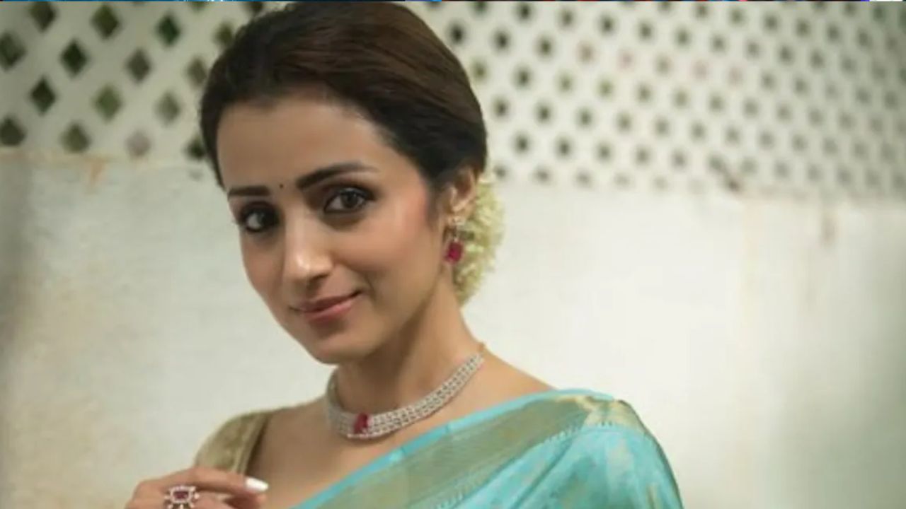 Trisha: అదే డ్రెస్, ఆ మాటే హింట్!.. విజయ్’తో లవ్ రూమర్స్’పై త్రిష రియాక్షన్!