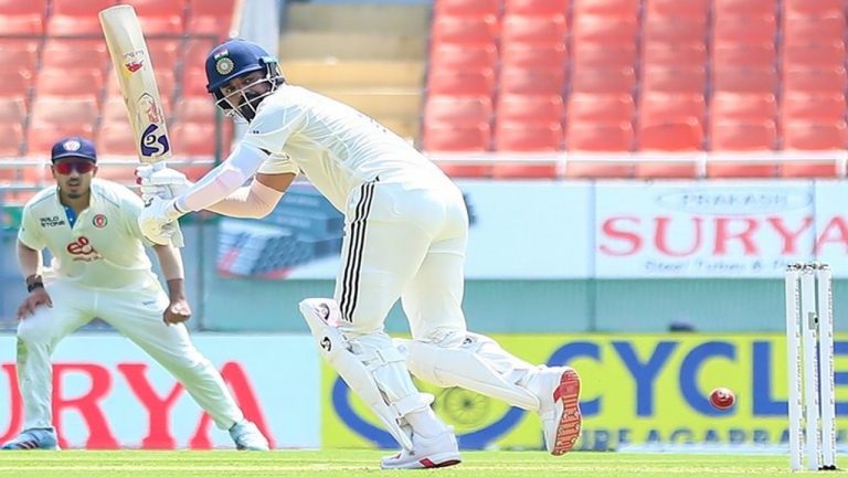 IND Vs AFG: అదరగొట్టిన భారత బ్యాటర్లు.. తొలిరోజే రెండు సెంచరీలు..