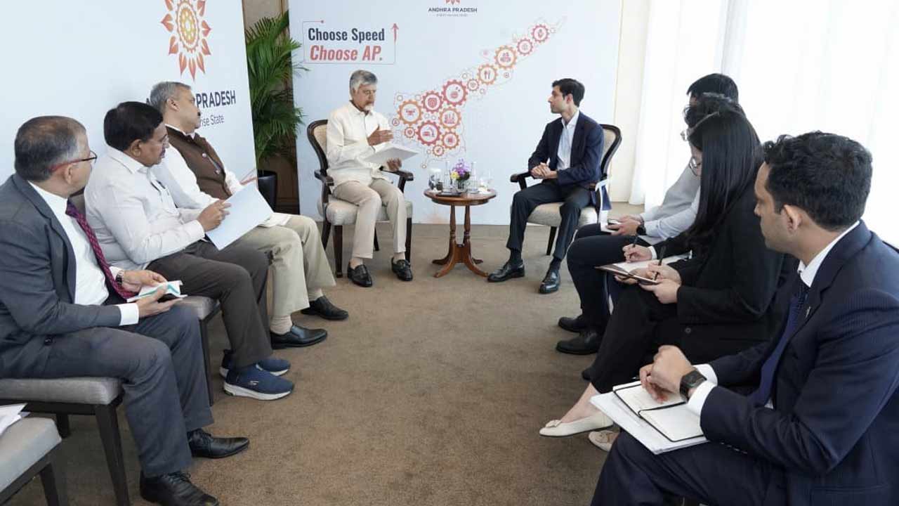 CM Chandrababu: సింగపూర్‌లో సీఎం చంద్రబాబు పెట్టుబడుల వేట.. ప్రముఖ సంస్థలతో కీలక సమావేశాలు
