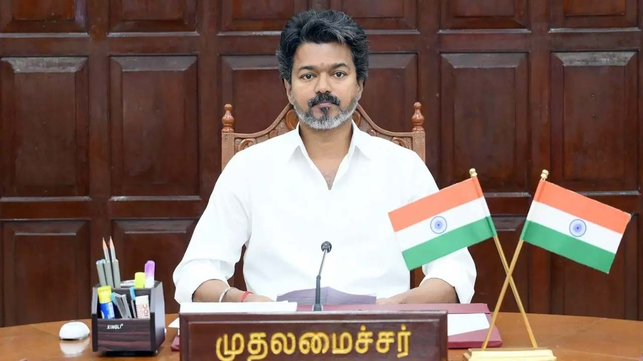 Tamil Nadu: సీఎం విజయ్ కీలక నిర్ణయం.. ఇకపై ఏసీ ప్రభుత్వ బస్సులే ఉంటాయని ప్రకటన