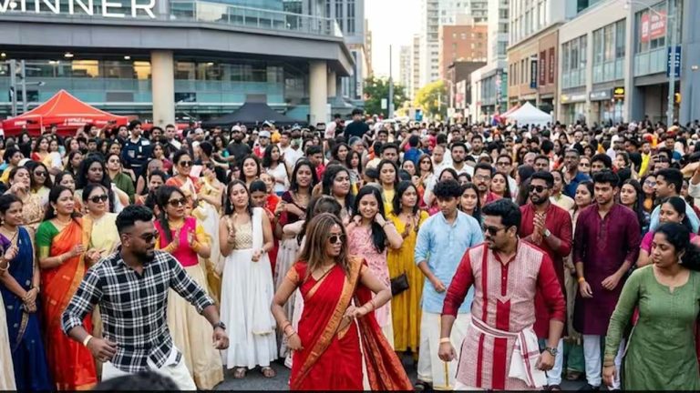 Canada: నడిరోడ్డుపై భారతీయులు డ్యాన్స్‌లు.. నెట్టింట తీవ్ర వివాదం