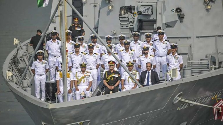 Defence Powers: సైన్యాధిపతులకు భారీగా ఆర్థిక అధికారాలు.. ఎంత వరకు ఖర్చు చేయొచ్చంటే..!