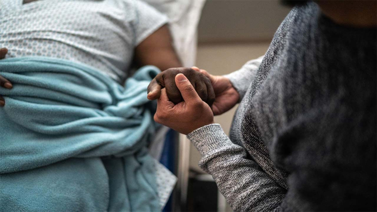 delhi hotel fire kyrgyzstan mother son liver donation victims malviya nagar