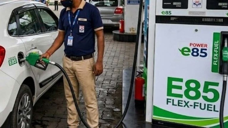 E85 Flex Fuel Vehicles: చౌకైన E85 పెట్రోల్‌ తో నడిచే వాహనాలు.. భారత్‌లో ఏవి కొనవచ్చు? కార్లు & బైకులు పూర్తి జాబితా!