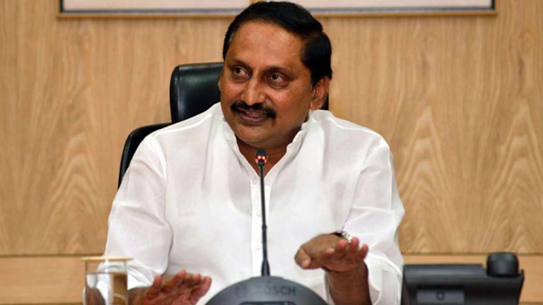 Kiran Kumar Reddy: పరస్పర గౌరవమే రాజకీయాలకు బలం.. మాజీ సీఎం ఆసక్తికర వ్యాఖ్యలు..